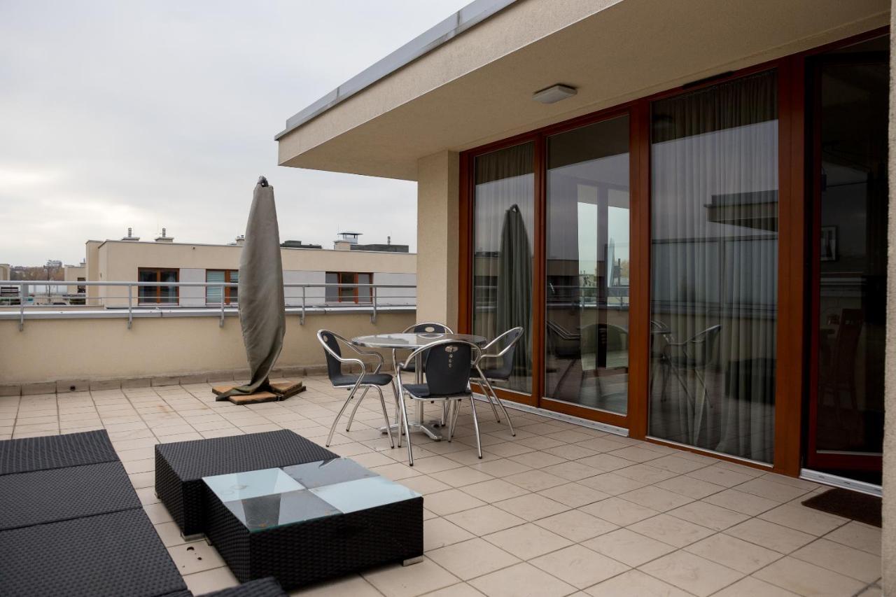 Hlonda Deluxe Apartment With Terrace Warschau Exterior foto